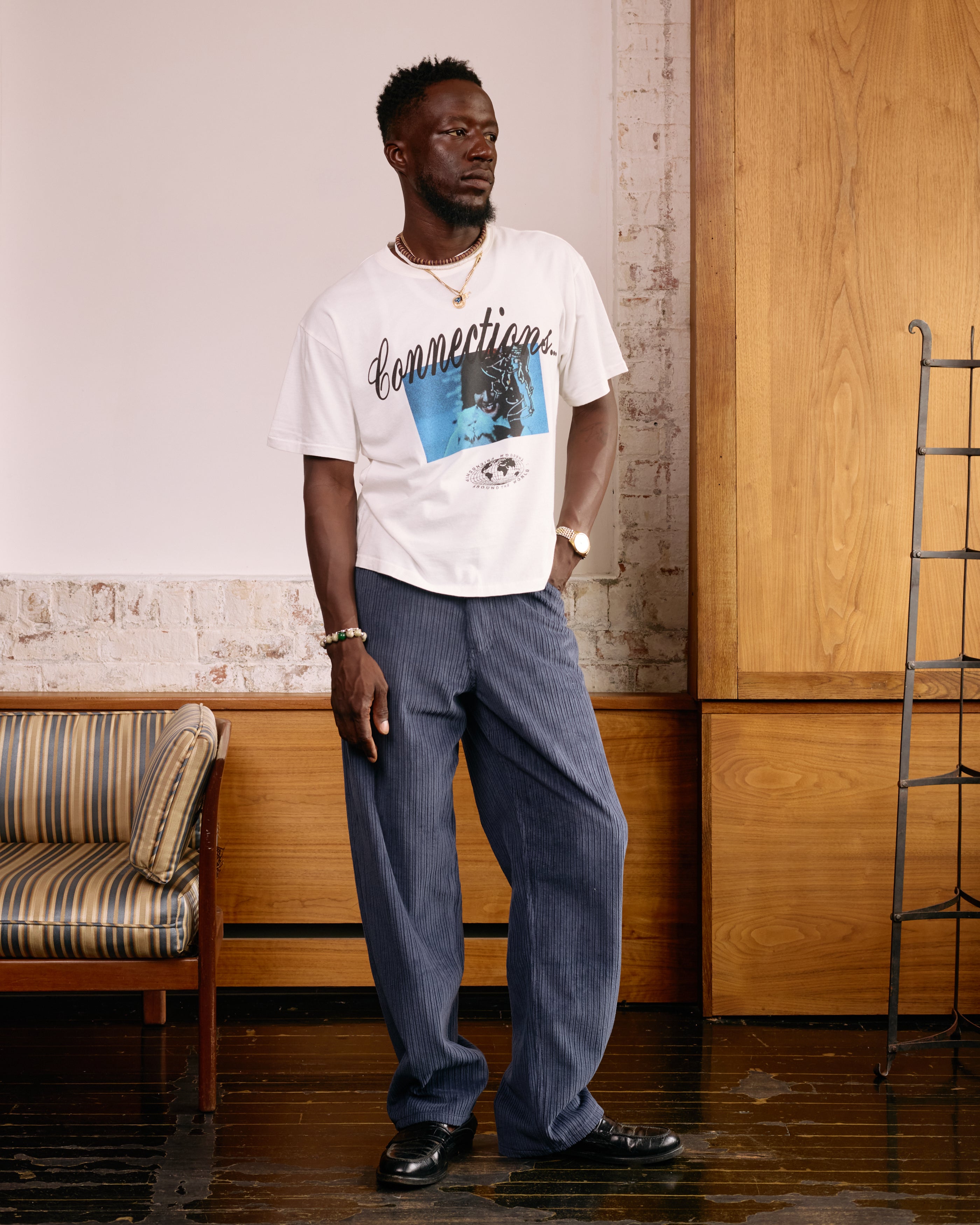 S/S T-shirt: Connections – Small Talk Studio