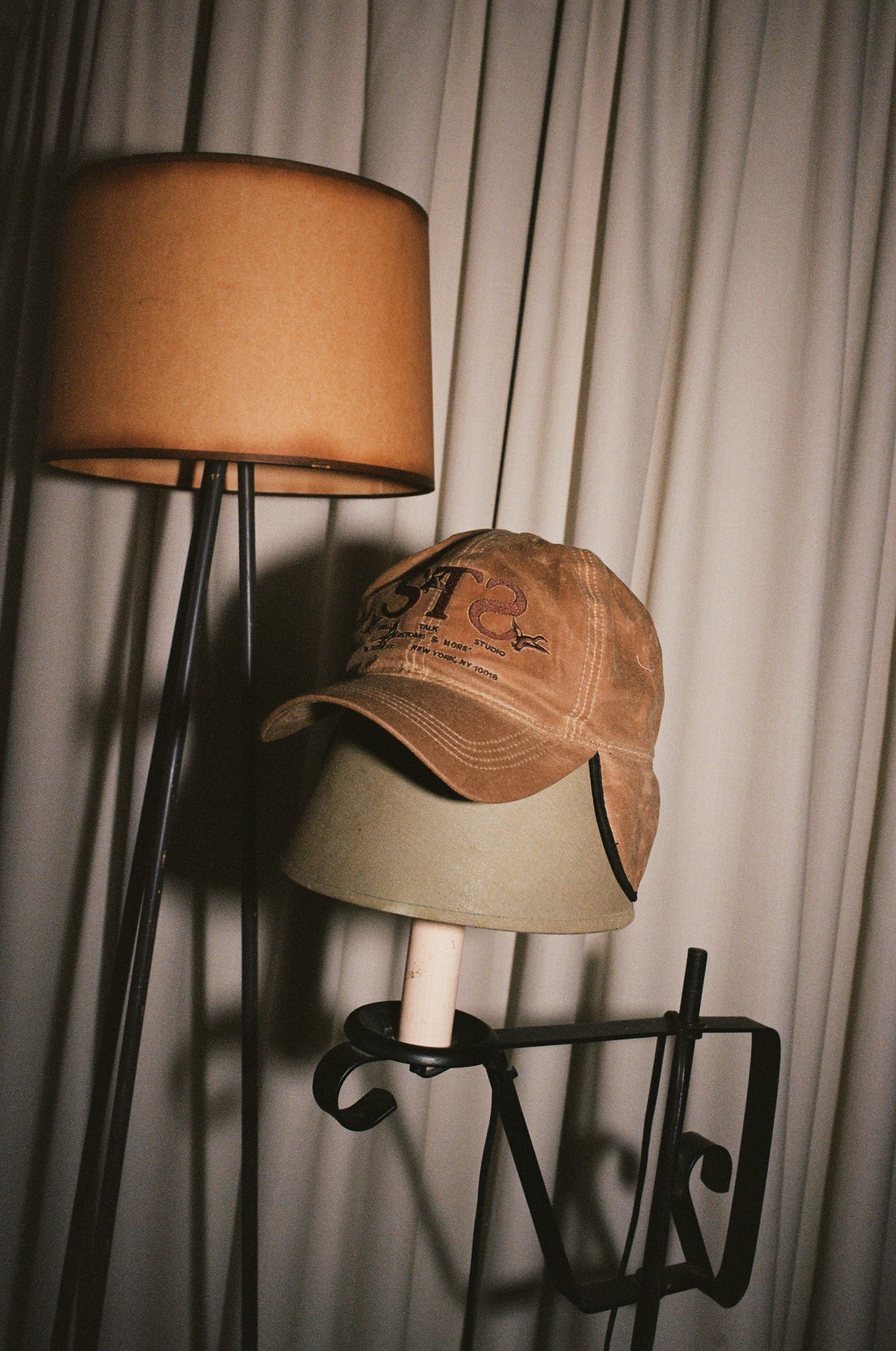 Waxed Cotton Earflap Cap: Brown