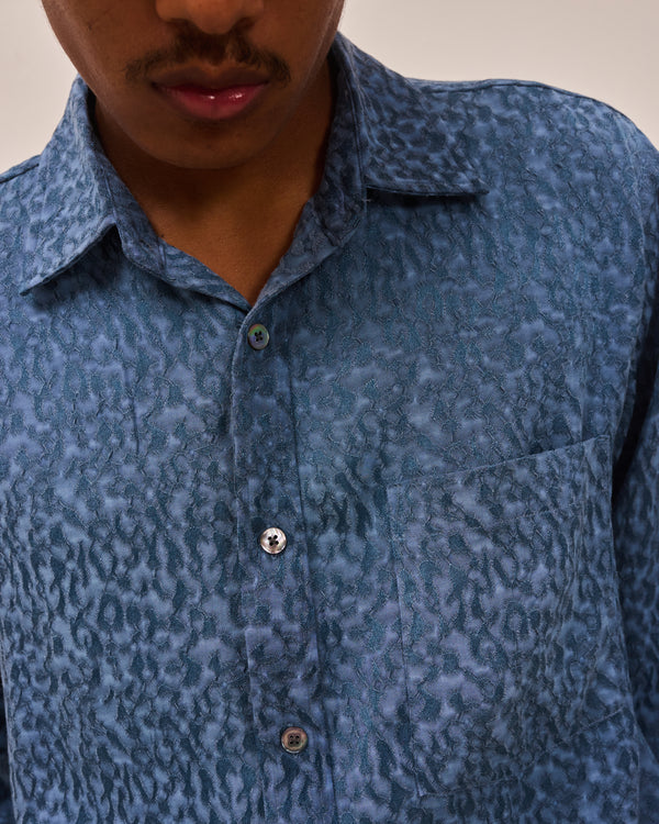 Curve Hem Dress Shirt: Amoeba Jacquard