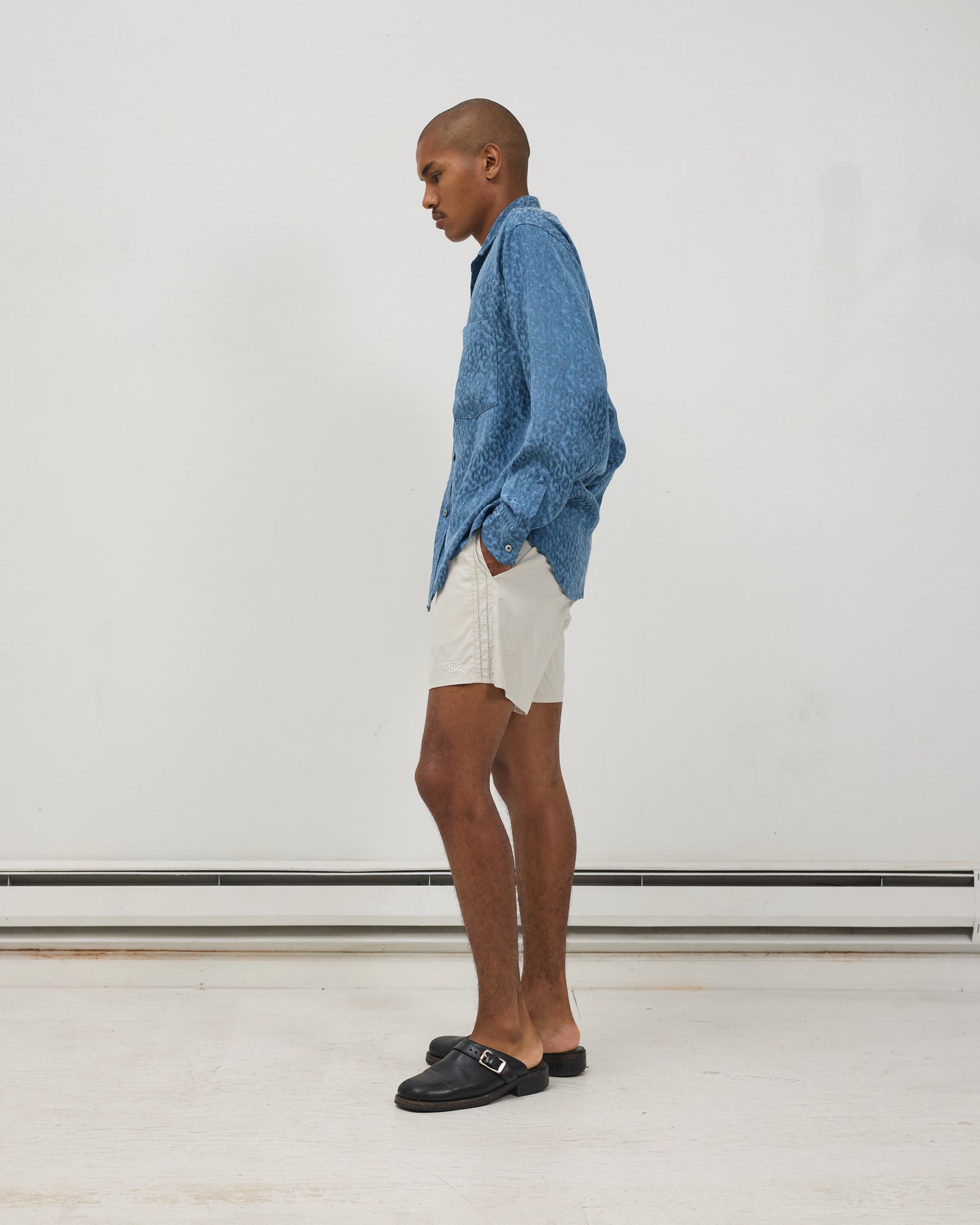 Curve Hem Dress Shirt: Amoeba Jacquard