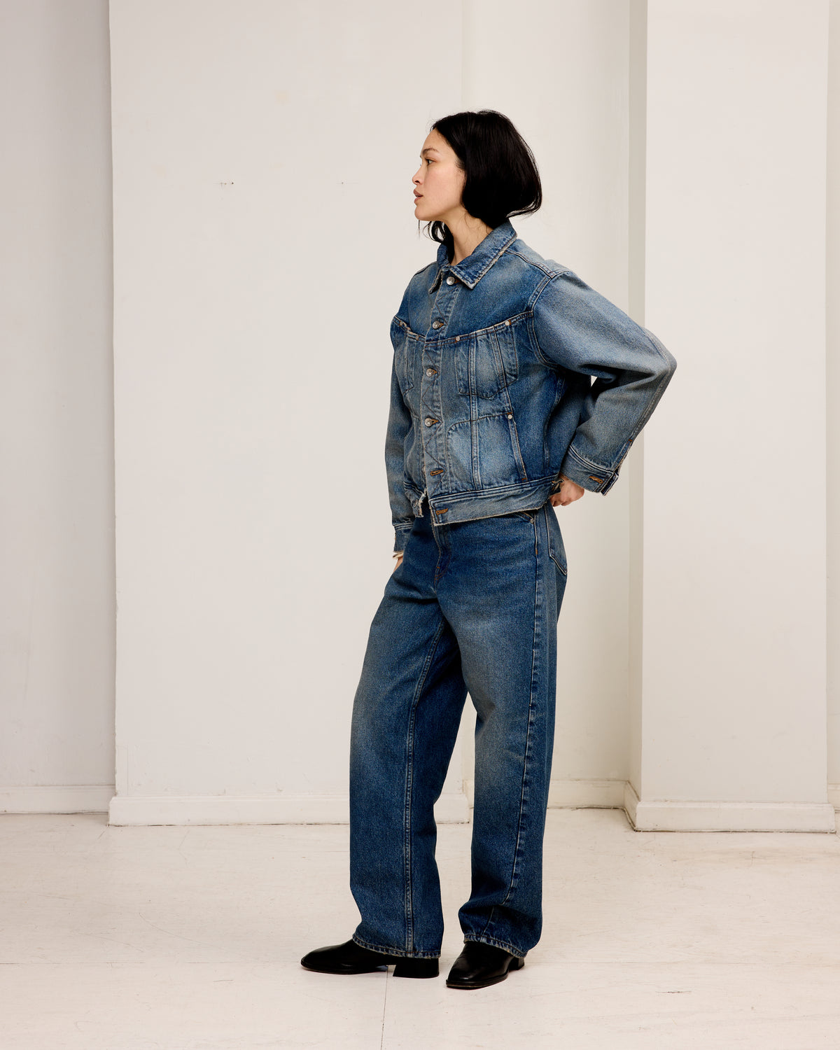Twist Trucker Jacket: Washed Indigo