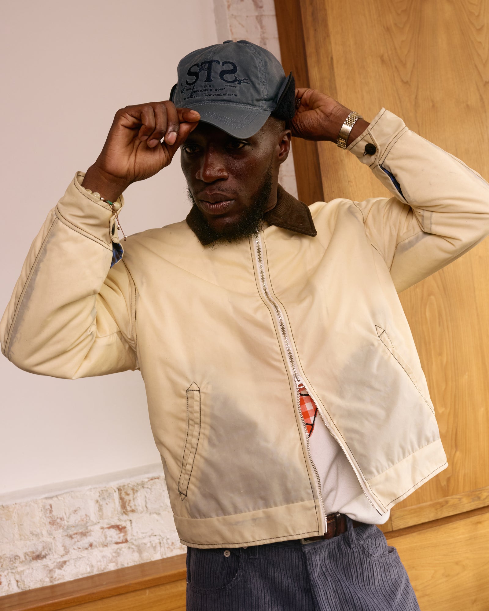 Waxed Cotton Earflap Cap: Navy