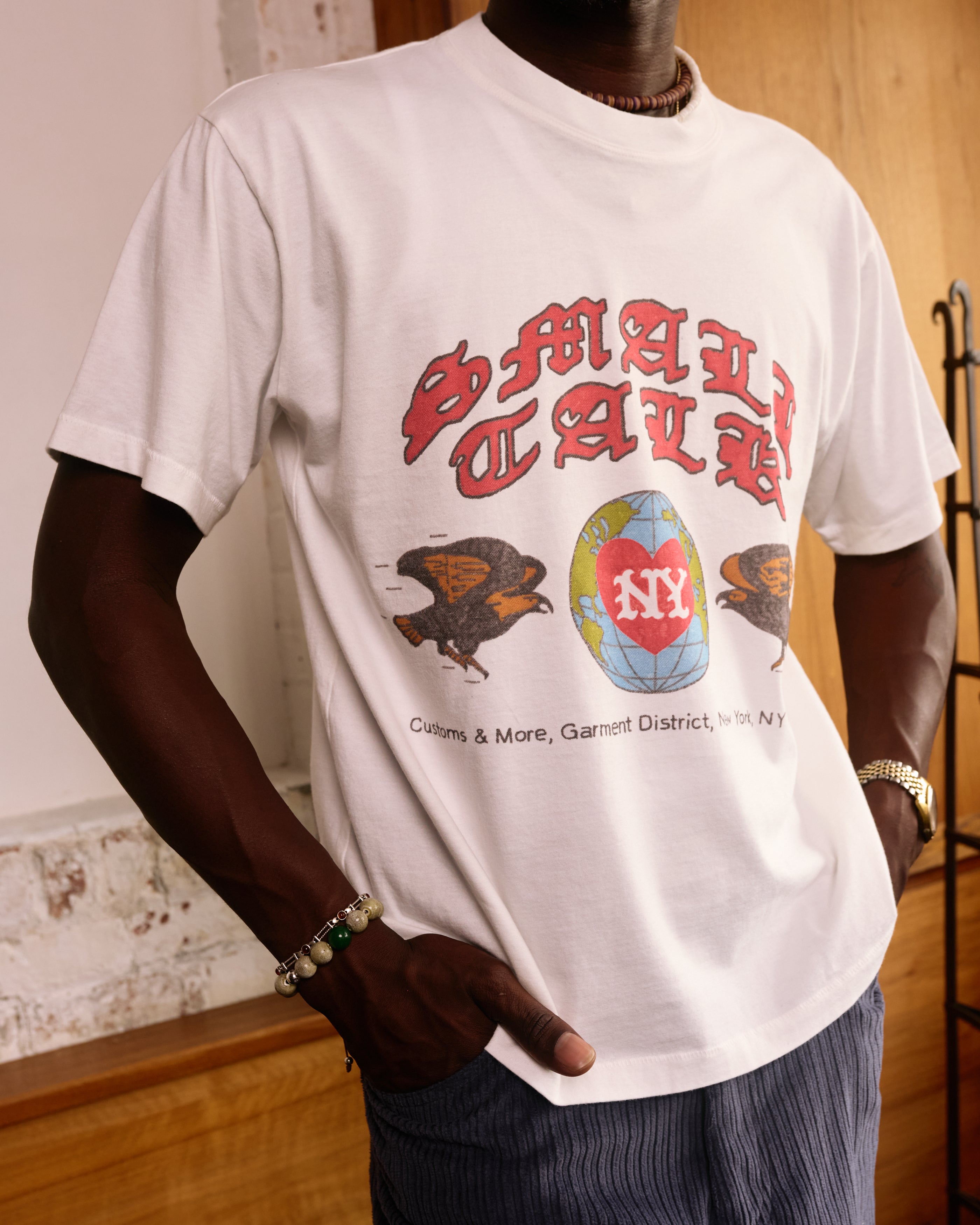 S/S T-shirt: Eagle World Hand Drawn – Small Talk Studio