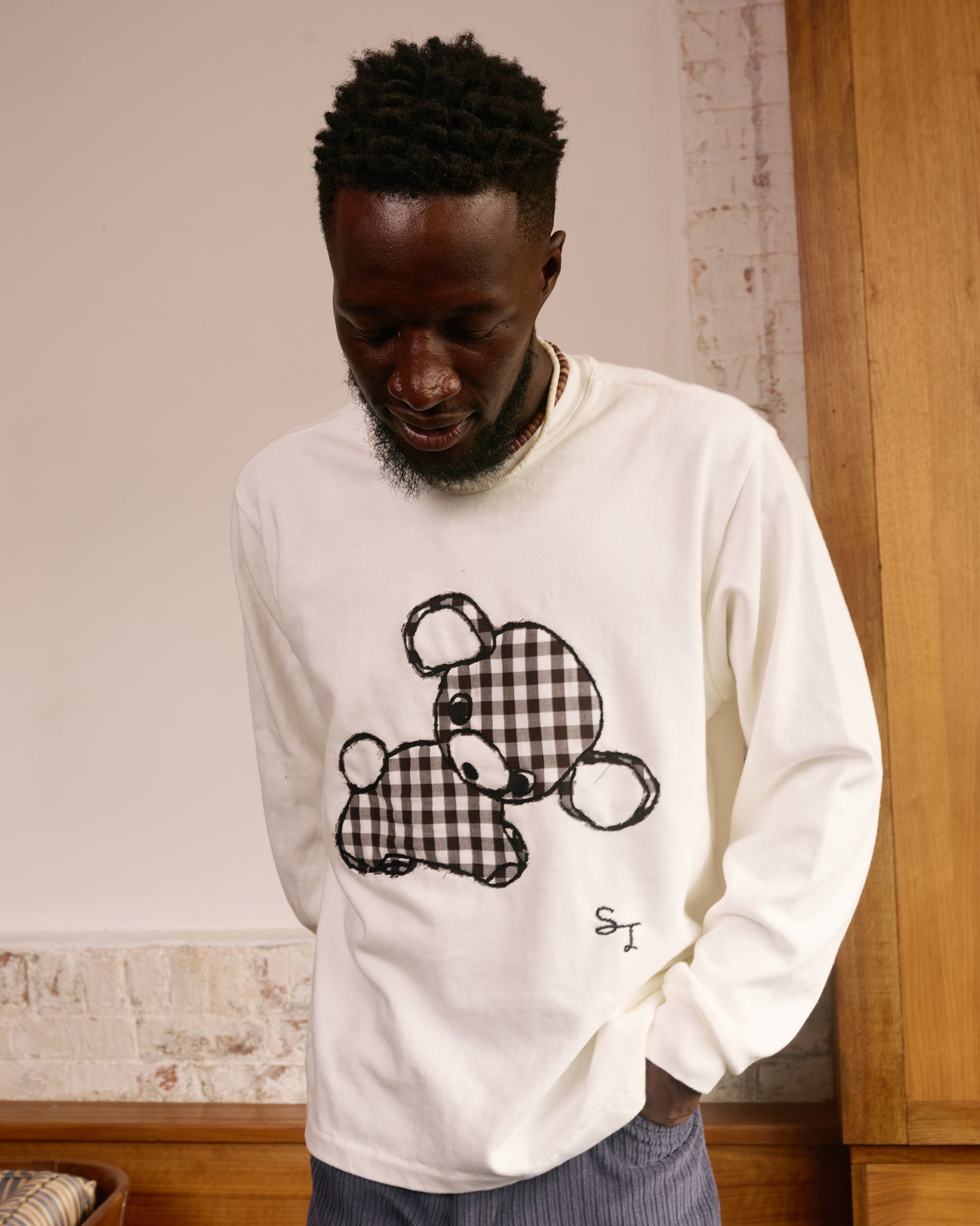 Long Sleeve Shirt: Gingham Applique