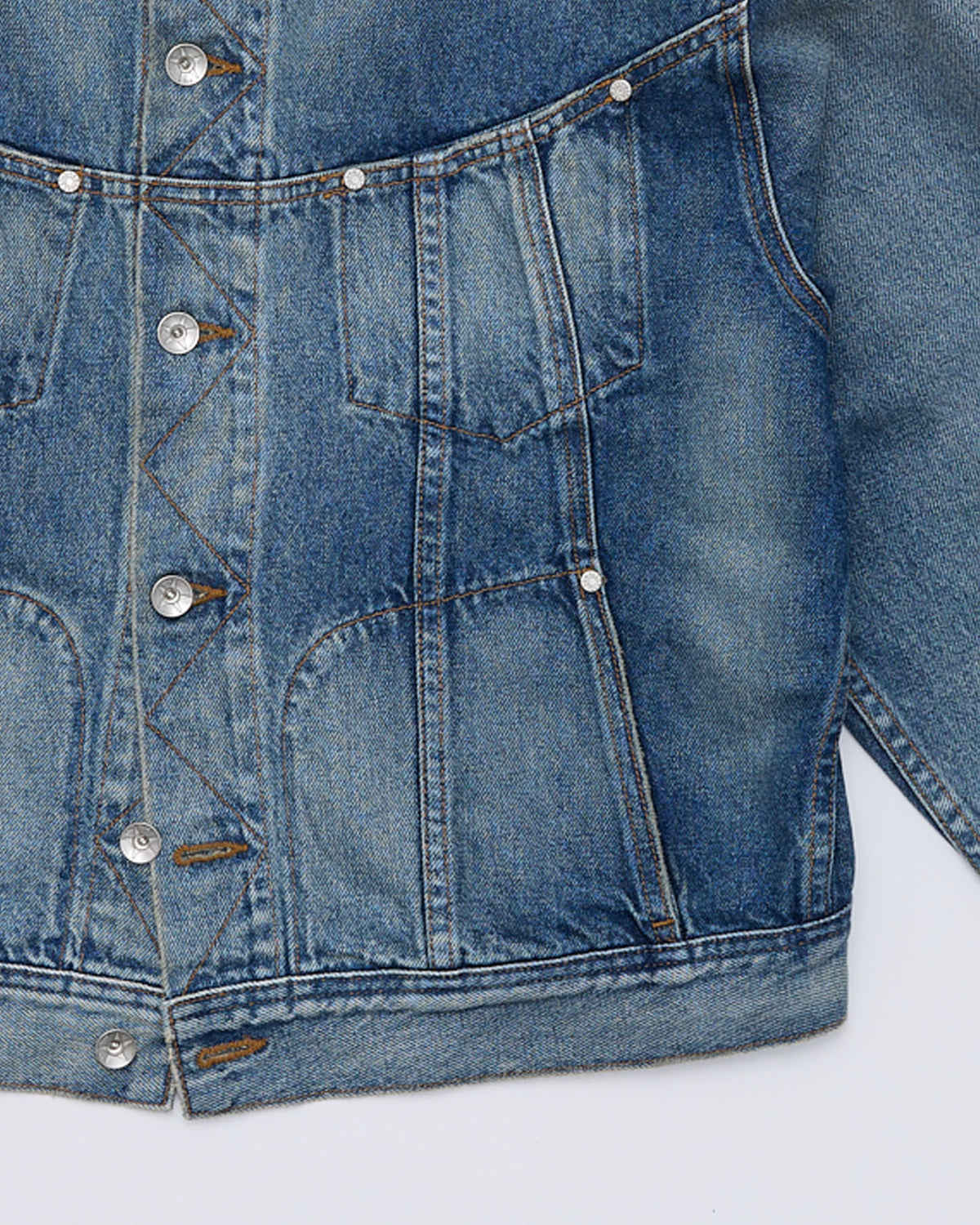 Twist Trucker Jacket: Washed Indigo