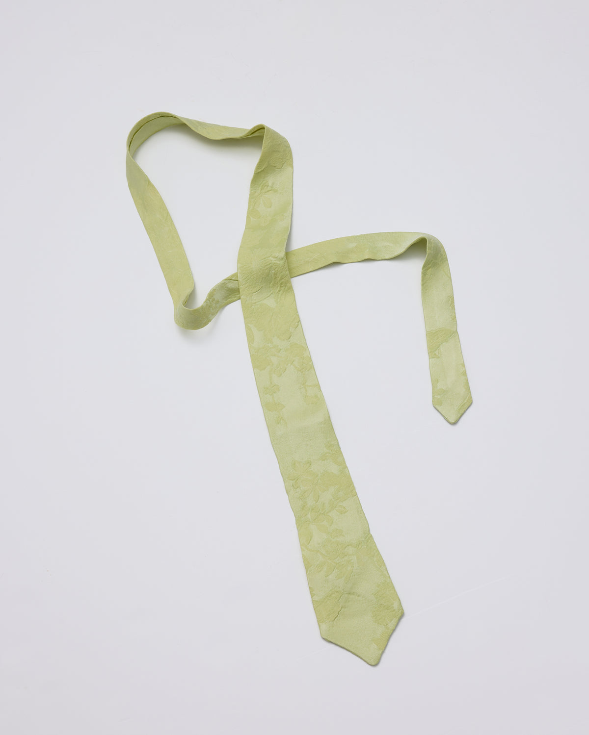 Wool Silk Floral Jacquard Tie: Vichyssoise