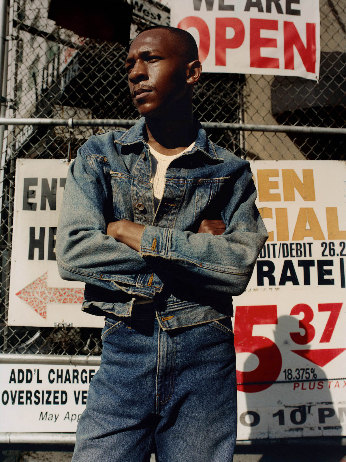 Twist Trucker Jacket: Washed Indigo